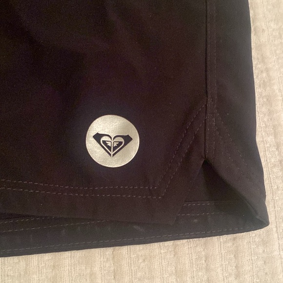 Roxy Board Shorts Surf Swim Bottoms Trunks 7” To Dye 70s 90s Low Rise - Picture 2 of 4